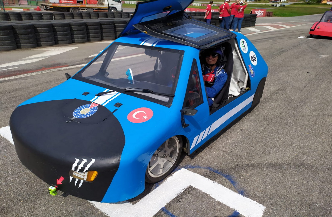 KSÜ’nün Elektrikli Aracı ‘Uğur Böceği’ TÜBİTAK Elektrikli Araçlar Yarışmasında Dikkatleri Üzerine Çekti