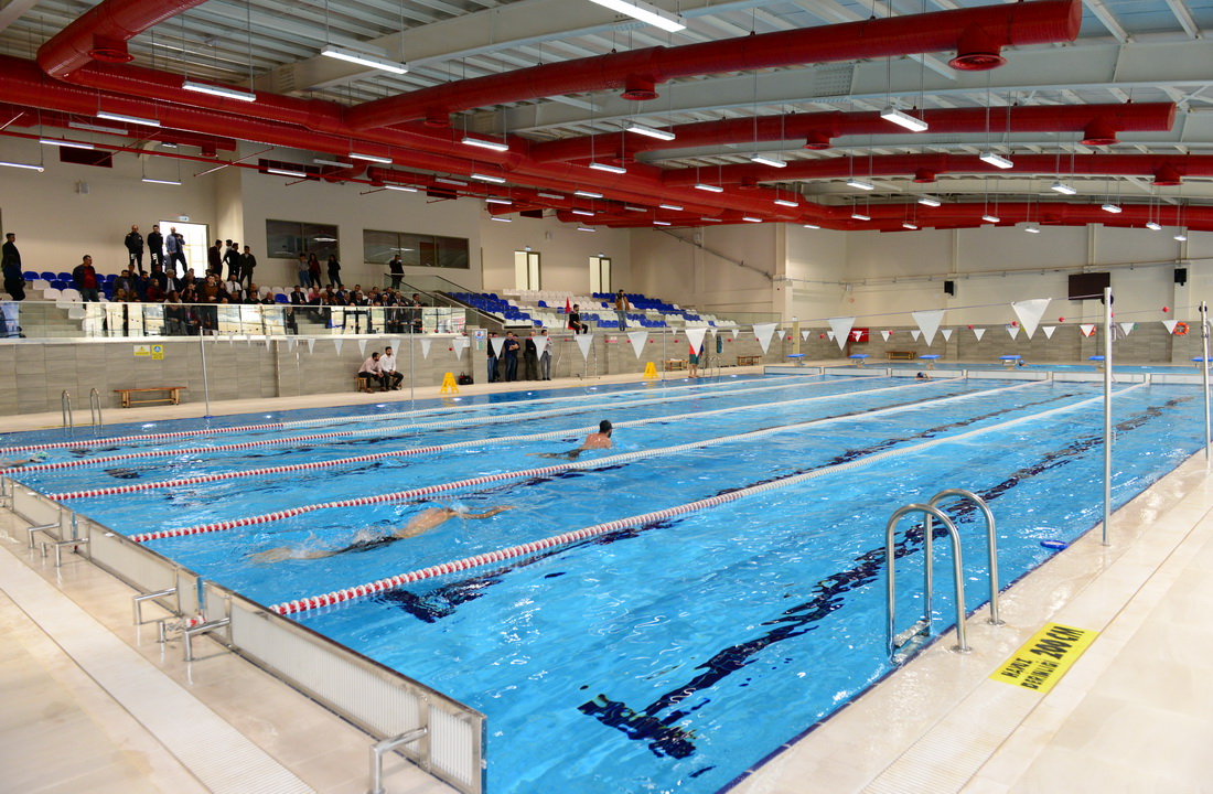 KSÜ Yarı Olimpik Kapalı Yüzme Havuzu Törenle Açıldı