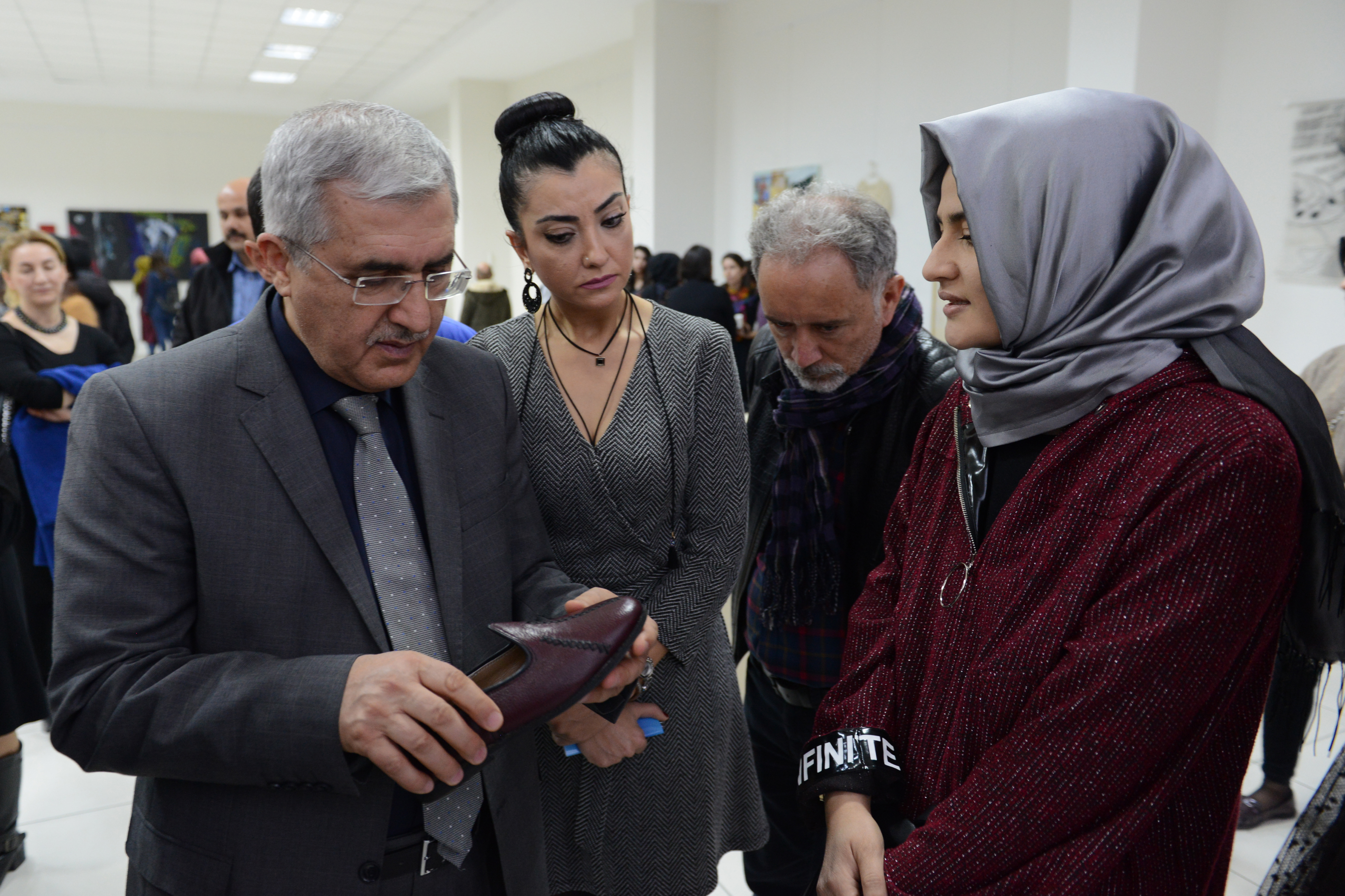 Milli Mücadelenin 100. Yılında 100 Eser “Bağ” Sergisinde Bir Araya Geldi