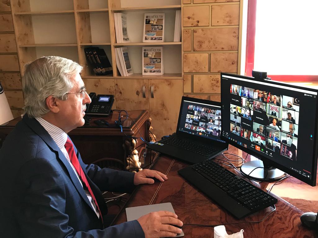 Rektör Can, Video Konferans Yöntemiyle Gerçekleştirilen Üniversitelerarası Kurul Toplantısına Katıldı