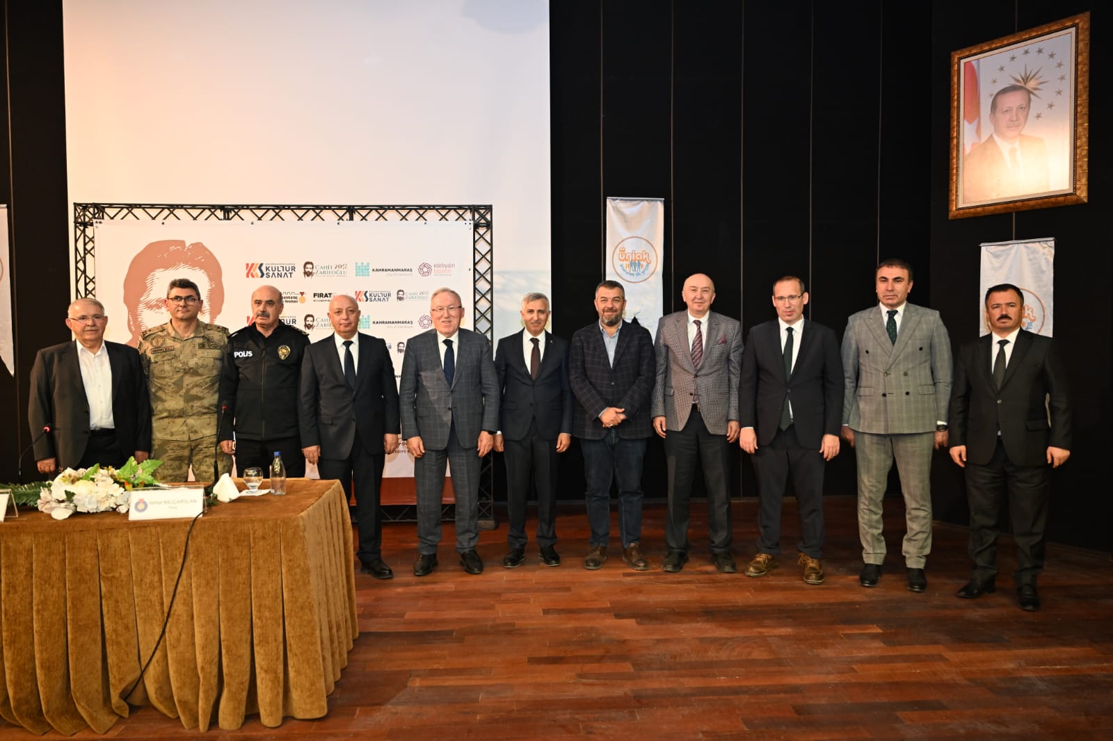 “Son Gelişmeler Işığında Türk Dış Politikası” Konulu Söyleşi KSÜ Ev Sahipliğinde Yapıldı